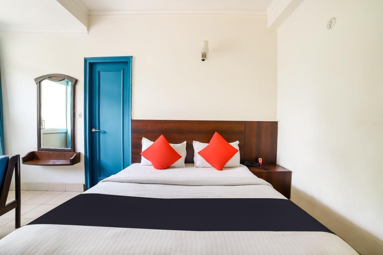 Capital O 48354 The Nest New Delhi Buitenkant foto
