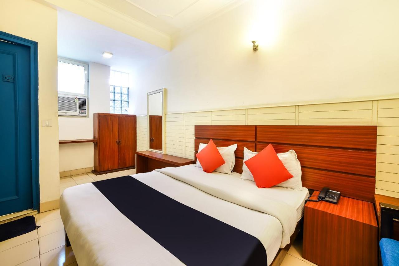 Capital O 48354 The Nest New Delhi Buitenkant foto
