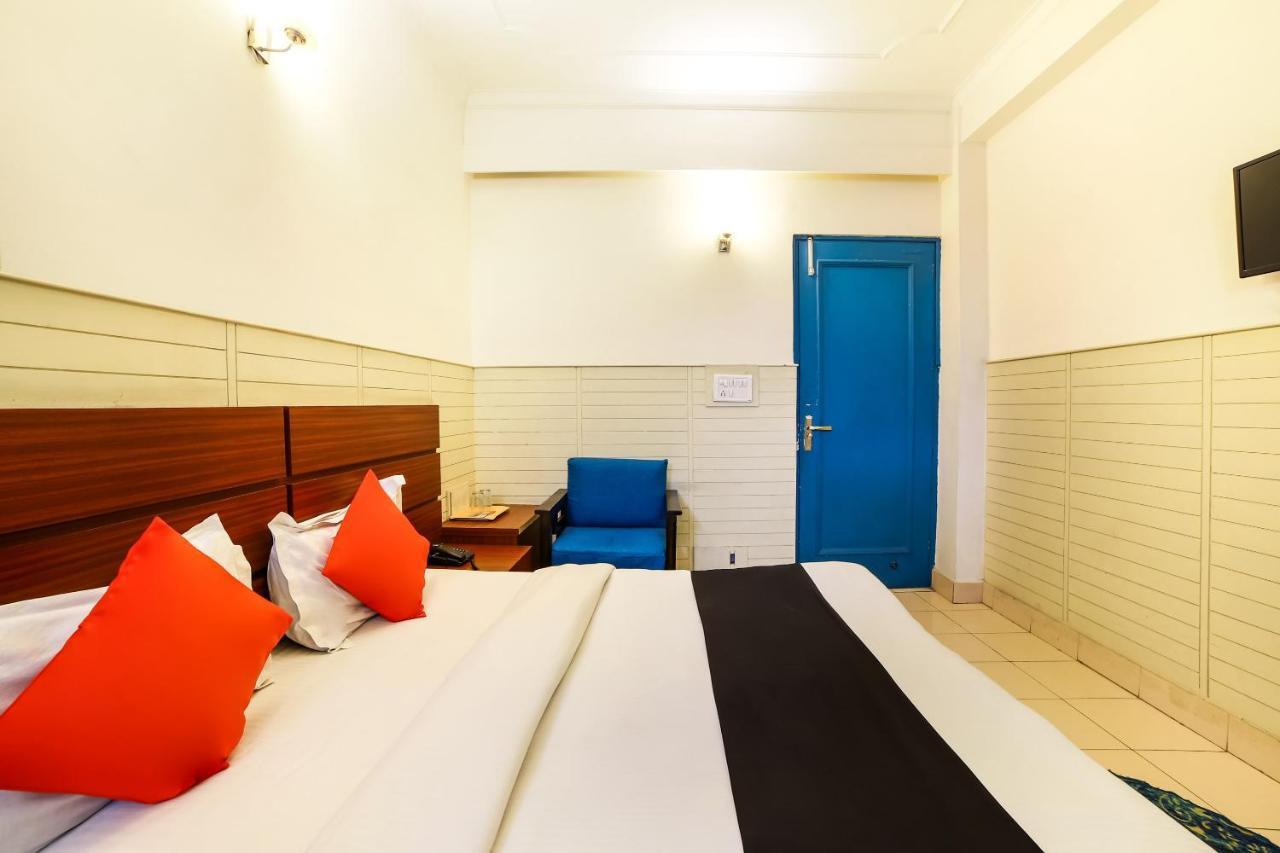 Capital O 48354 The Nest New Delhi Buitenkant foto